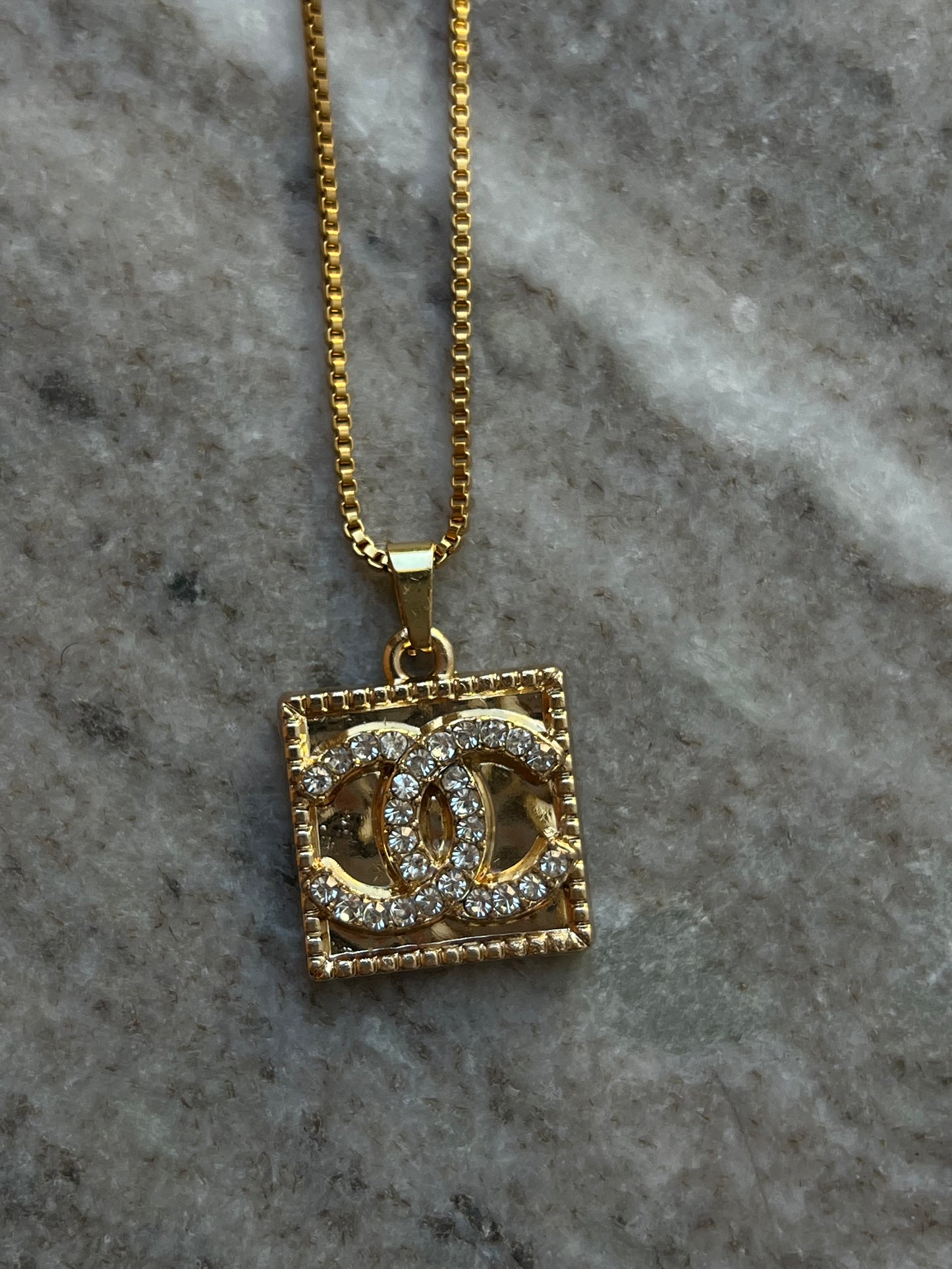 Betty Pendant