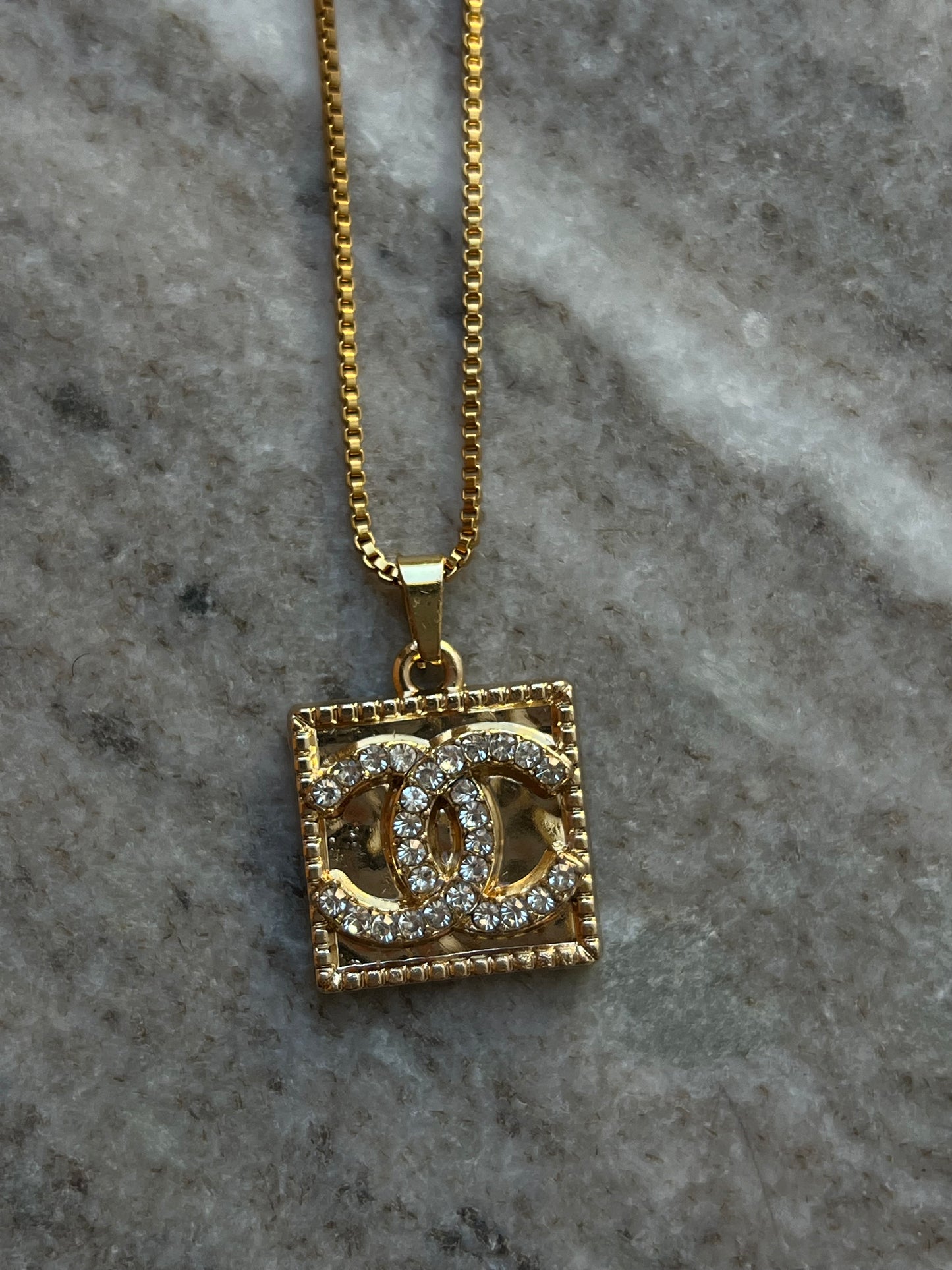 Betty Pendant