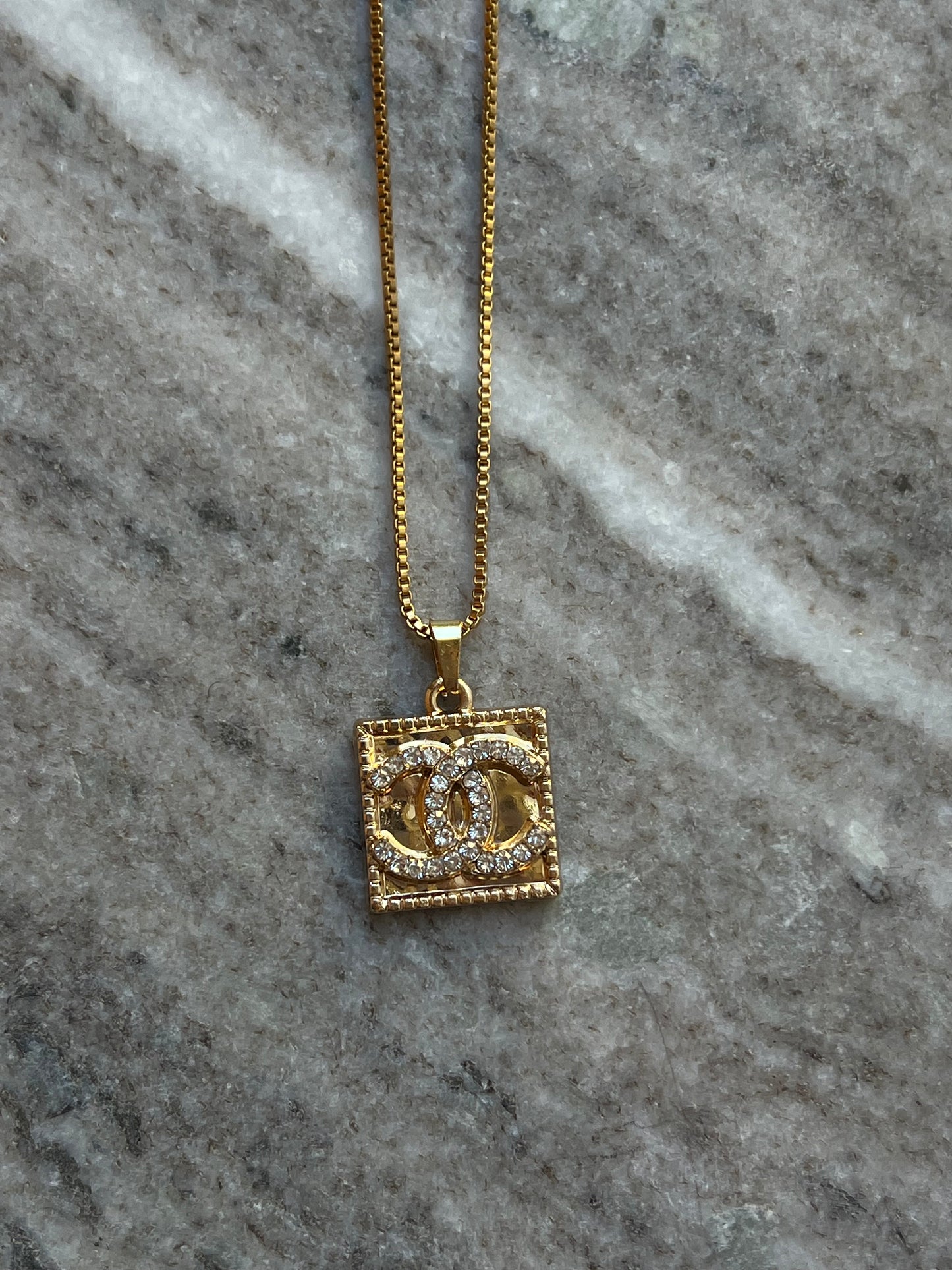 Betty Pendant