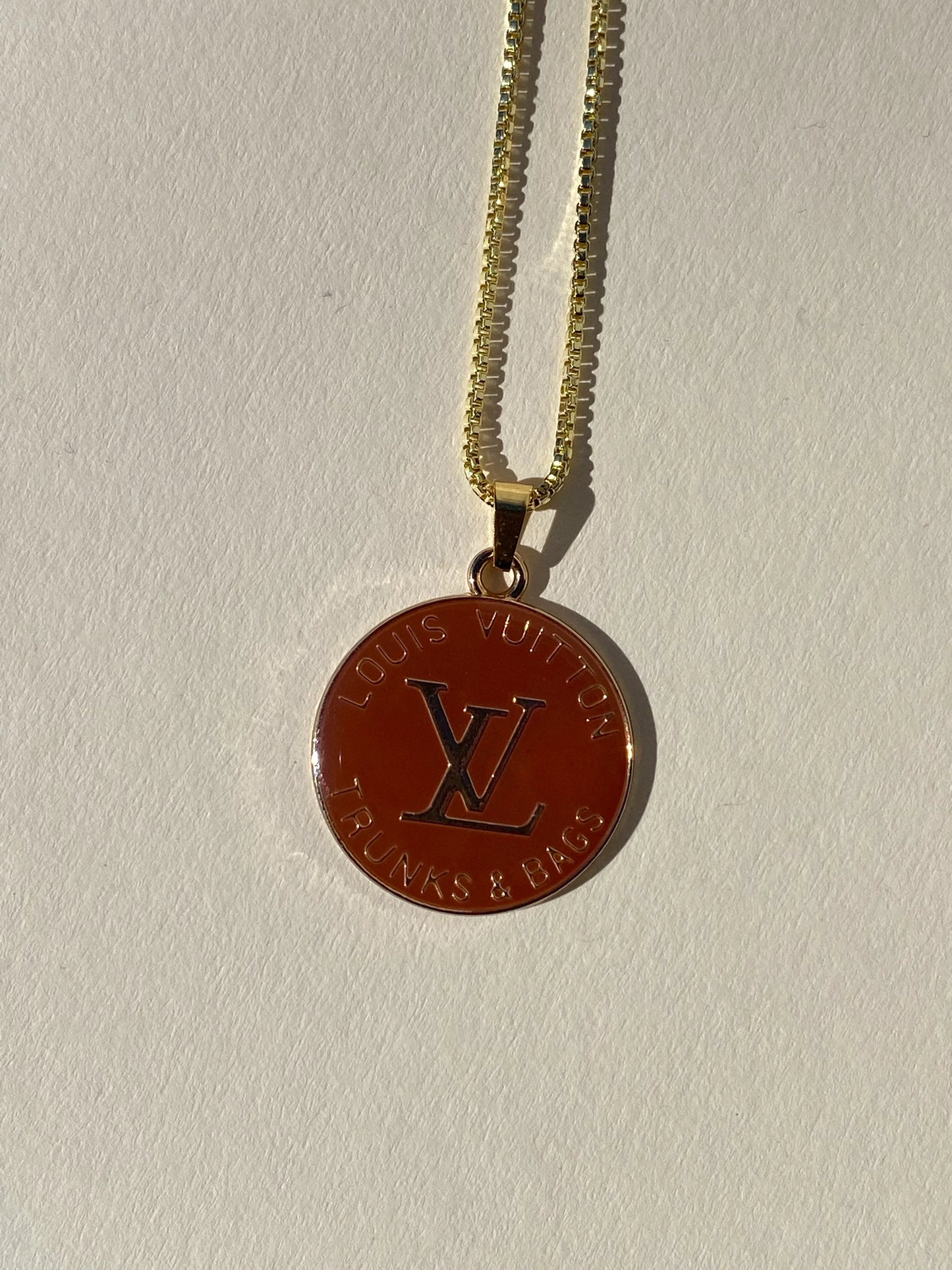 Brown Trunk Pendant