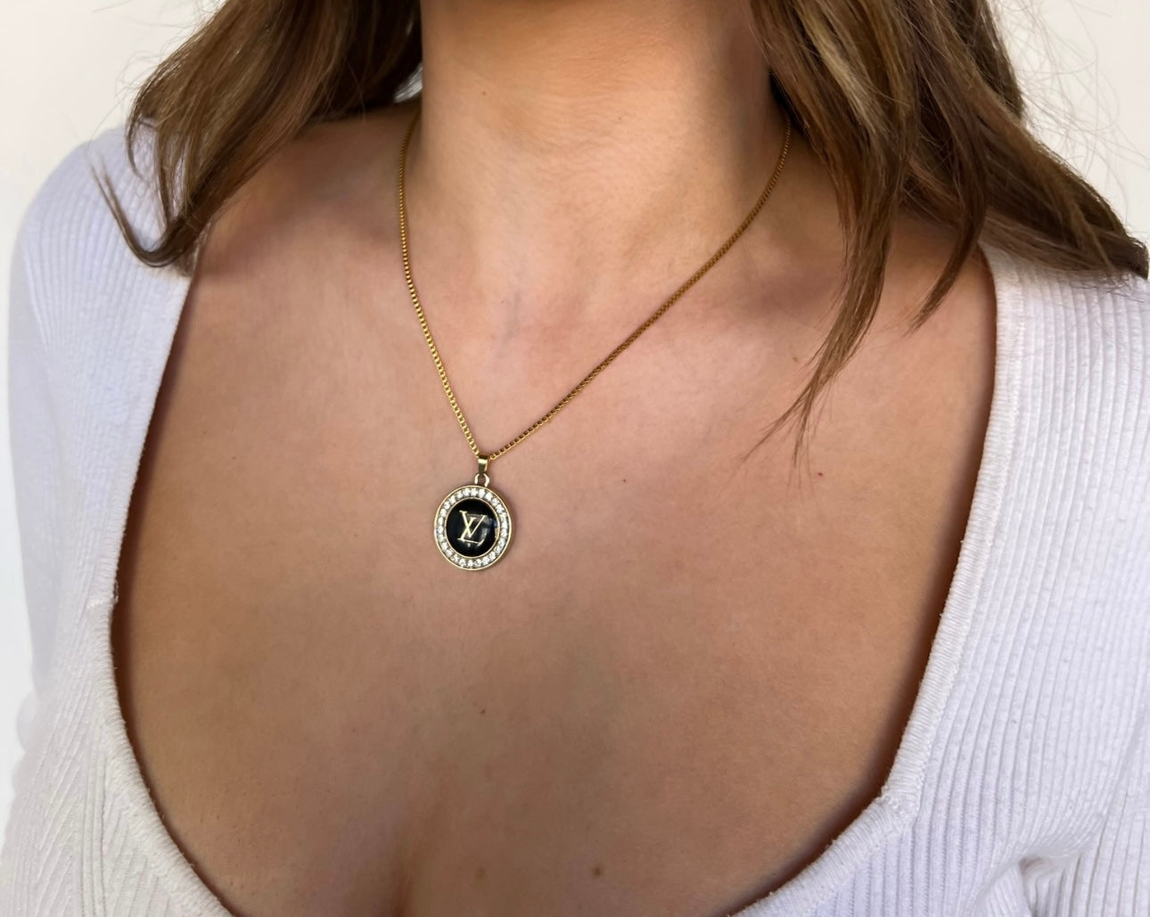 Black Jules Pendant