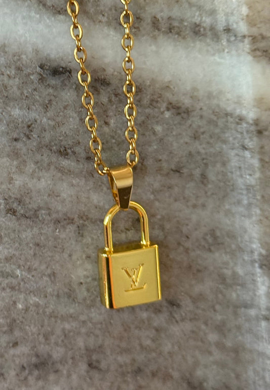 Baby Lock Pendant