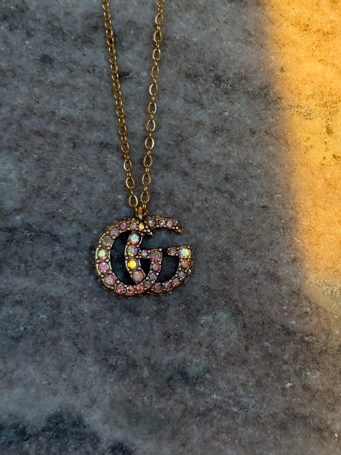 Iridescent Blingy Pendant