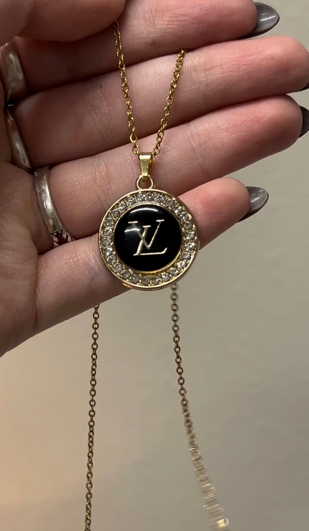Black Jules Pendant