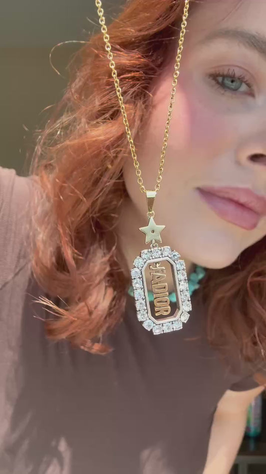 J’Adior Star Pendant
